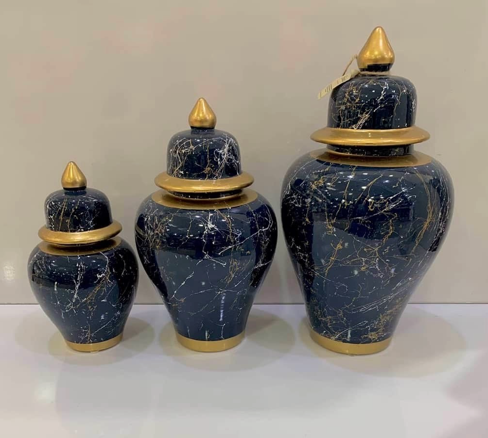 Timeless Vase Trio – Set of 3 with Lids
